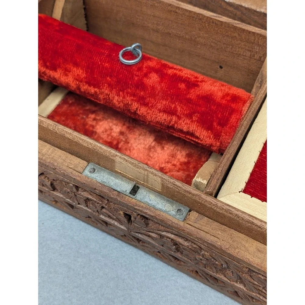 Inlaid Wooden Trinket Jewelry Box Red Velvet India Vintage